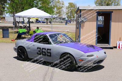 media/Jun-04-2022-CalClub SCCA (Sat) [[1984f7cb40]]/Around the Pits/